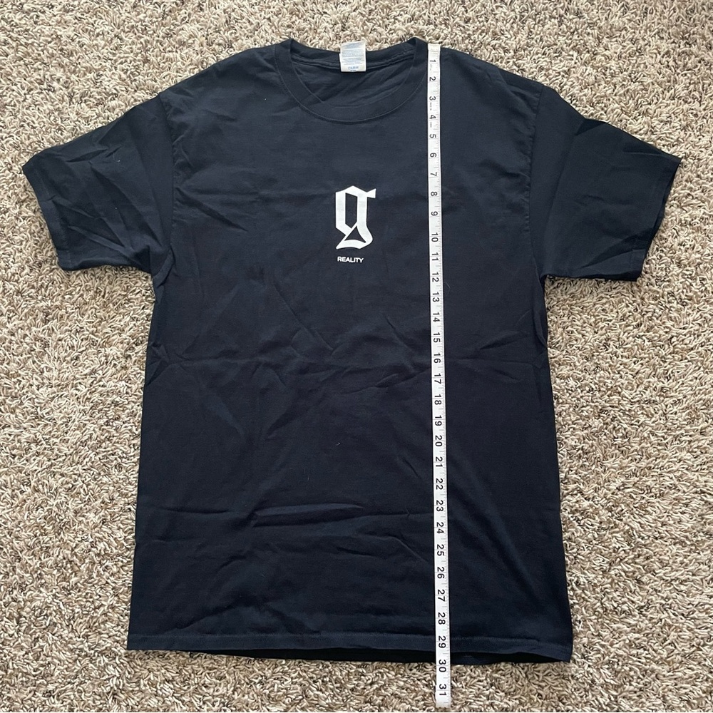reali-tee - Picture 2 of 5